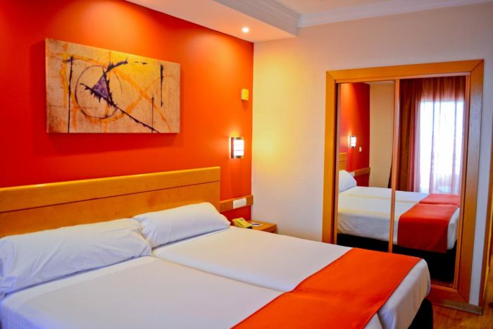 Habitacion Dos camas Hotel Maya Alicante